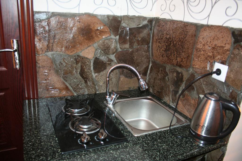 Apartment Miracle Batumi Exterior foto