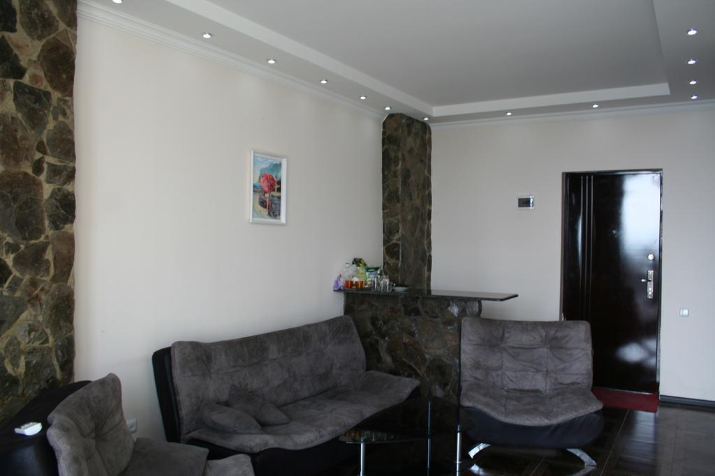 Apartment Miracle Batumi Exterior foto